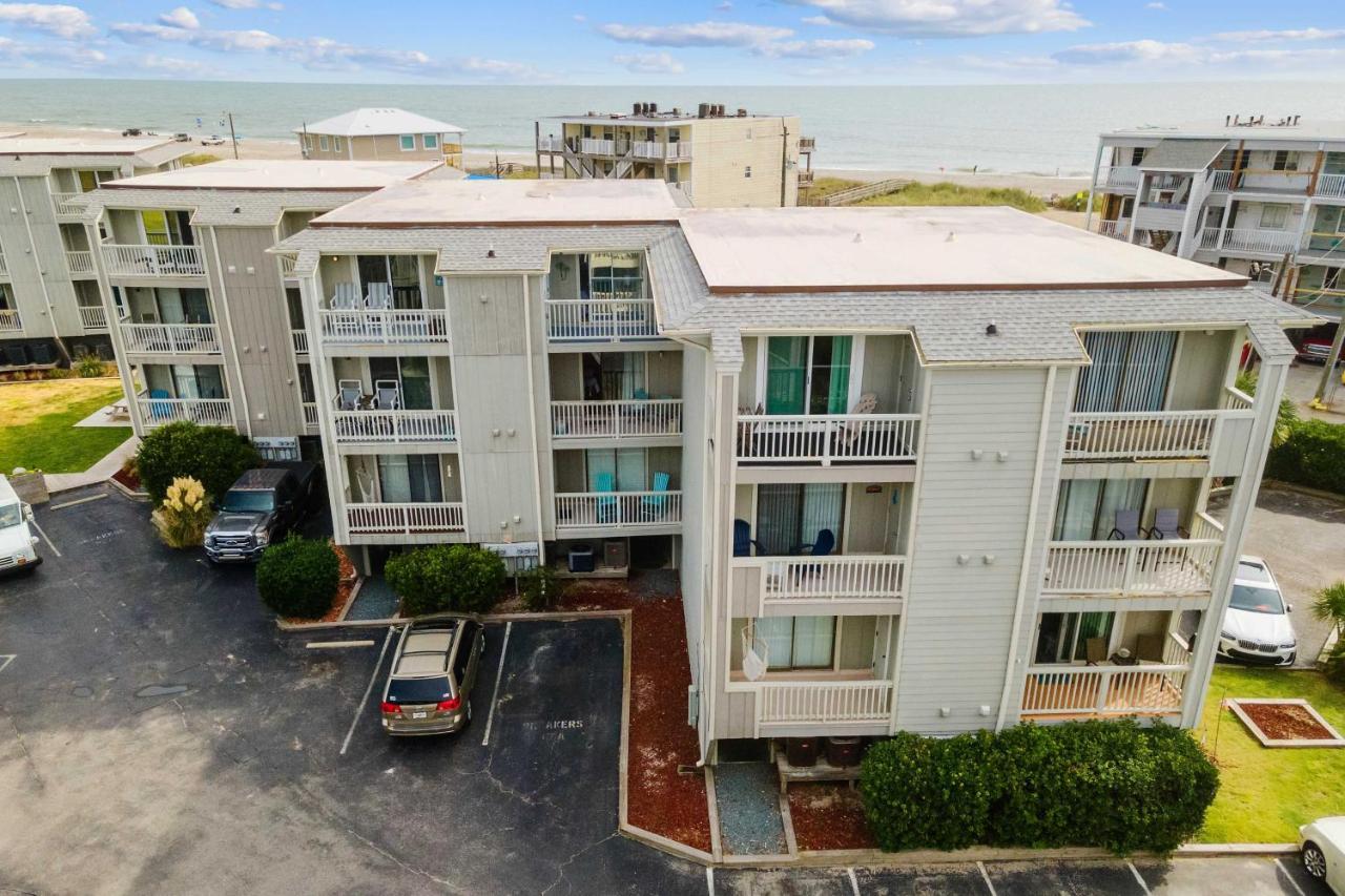 Bright Carolina Beach Condo - Walk To Shore! Exterior foto