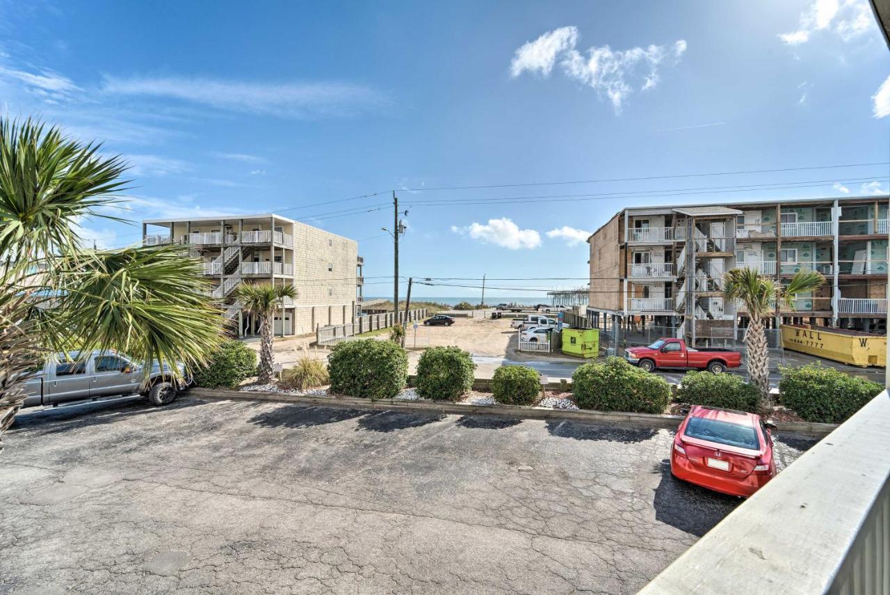Bright Carolina Beach Condo - Walk To Shore! Exterior foto